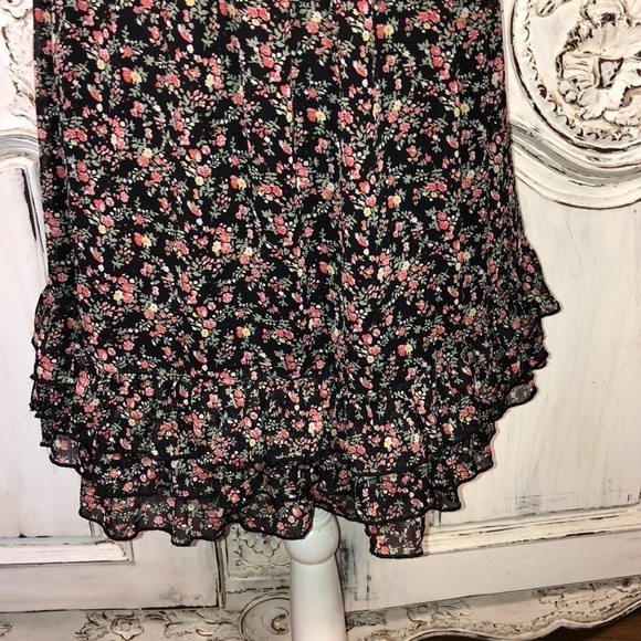 Twentyone Sheer Frayed Ruffle Feminine Dress Size Medium - Picture 6 of 9